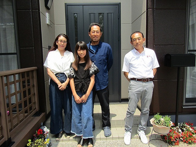 総社市 外壁、屋根とも無機塗料でメンテナンスされたお客様の声