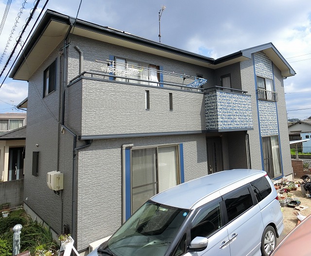 熱い中作業する職人さん