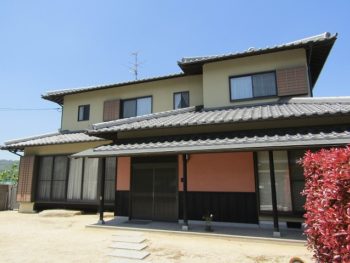 和風家屋の建物 岡山県倉敷で外壁塗装をするならリフォームサポート塗夢にお任せ